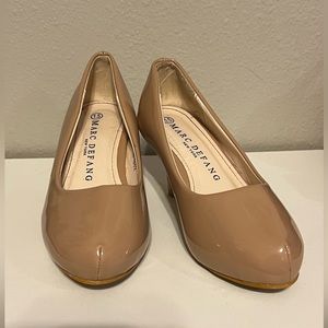 Mar Defang girls size 1.5 nude heels